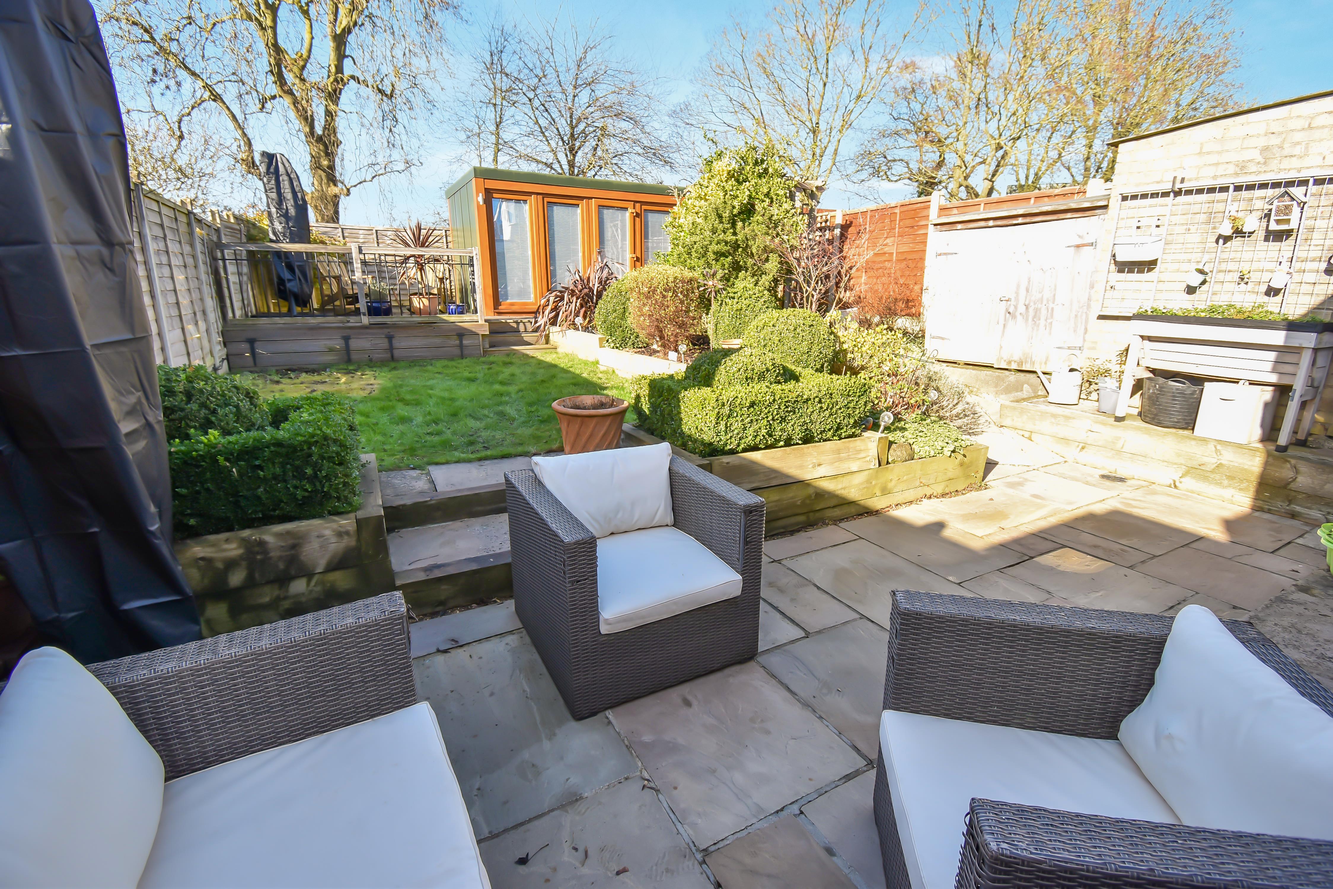 Howe Crescent, Corby Simpson West